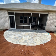 Small and Cozy Flagstone Patio